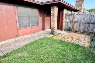 4621 Sausalito Dr, Arlington, TX 76016 - Photo 25