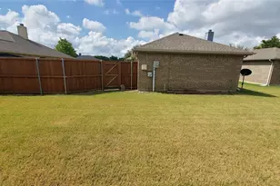 301 Ponderosa Trail, Murphy, TX 75094 - Photo 3