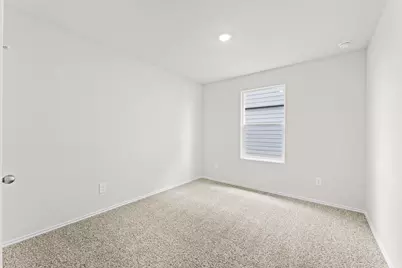1018 Bold Run, Seguin, TX 78155 - Photo 11