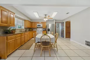 1926 Creek Wood Ct, Irving, TX 75060 - Photo 19