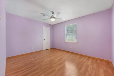 1926 Creek Wood Court, Irving, TX 75060 - Photo 13