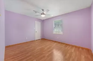 1926 Creek Wood Ct, Irving, TX 75060 - Photo 13