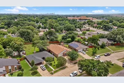 1926 Creek Wood Court, Irving, TX 75060 - Photo 29