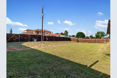 2101 Briarwood Drive, Bridgeport, TX 76426 - Photo 25