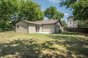 112 Inman St, Denton, TX 76205 - Photo 37