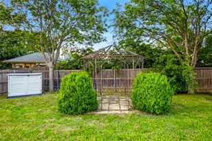 1305 Mill Crossing, Garland, TX 75040 - Photo 31