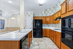 1305 Mill Crossing, Garland, TX 75040 - Photo 17