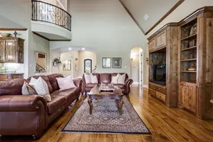 1313 Vanderbilt Dr, Keller, TX 76262 - Photo 5