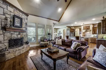 1313 Vanderbilt Drive, Keller, TX 76262 - Photo 7