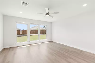 132 Silverleaf Drive, Balch Springs, TX 75181 - Photo 17