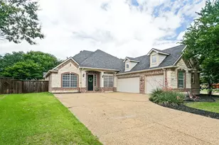 9499 Blackthorn Trail, Frisco, TX 75033 - Photo 3