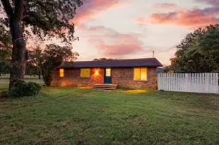 3900 Moseley Rd, Cross Roads, TX 76227 - Photo 31