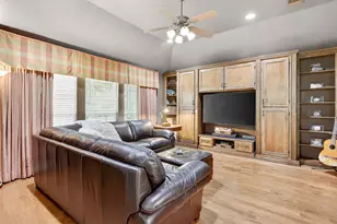 7333 Wooded Acres Trail, Mansfield, TX 76063 - Photo 15