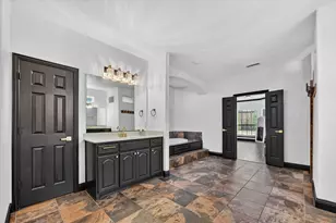 2832 Sendero, Grand Prairie, TX 75054 - Photo 21