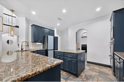 2832 Sendero, Grand Prairie, TX 75054 - Photo 11