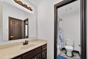2832 Sendero, Grand Prairie, TX 75054 - Photo 31