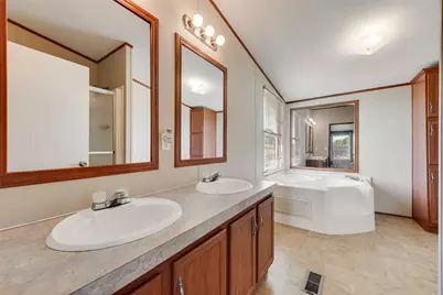 2605 Gills Crossing Court, Alvarado, TX 76009 - Photo 13