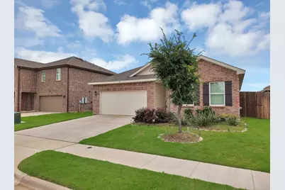 19 Cherryridge Drive, Edgecliff Village, TX 76134 - Photo 3