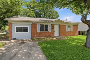 501 Rosewood Hills Dr, Garland, TX 75040 - Photo 1