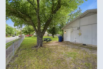 501 Rosewood Hills Drive, Garland, TX 75040 - Photo 21