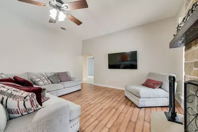 517 Hiwasee Road, Waxahachie, TX 75165 - Photo 7