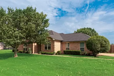 517 Hiwasee Road, Waxahachie, TX 75165 - Photo 1