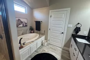 6617 Cedar Elm Dr, Abilene, TX 79606 - Photo 17