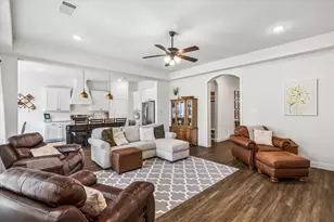 215 E Furlong, Willow Park, TX 76087 - Photo 11