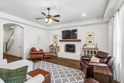 215 E Furlong, Willow Park, TX 76087 - Photo 9