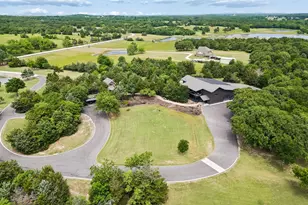 1306 Morrow Rd, Valley View, TX 76272 - Photo 37