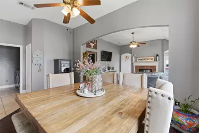 113 Forest Glen Drive, Mansfield, TX 76063 - Photo 9