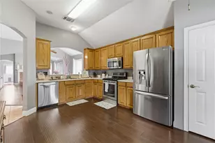 113 Forest Glen Dr, Mansfield, TX 76063 - Photo 3