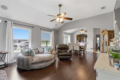 113 Forest Glen Drive, Mansfield, TX 76063 - Photo 13