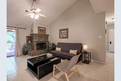 408 Heritage Trail, Granbury, TX 76048 - Photo 3