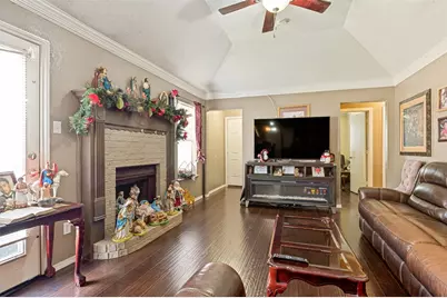 1325 Abbott Drive, Irving, TX 75060 - Photo 3