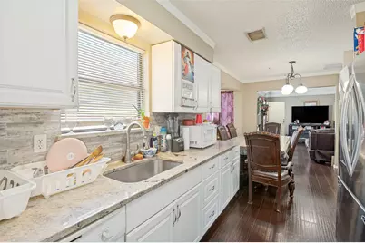 1325 Abbott Drive, Irving, TX 75060 - Photo 9