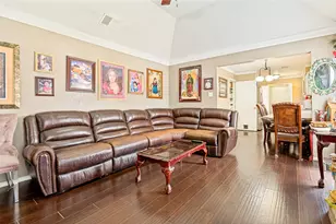 1325 Abbott Dr, Irving, TX 75060 - Photo 5