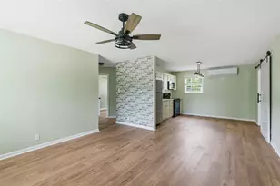 815 W Hull St, Denison, TX 75020 - Photo 7