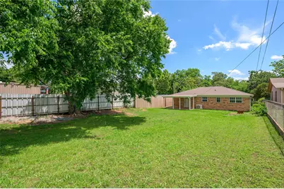 815 W Hull Street, Denison, TX 75020 - Photo 21