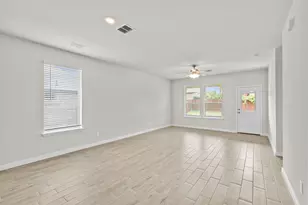 1936 Preakness Dr, Granbury, TX 76049 - Photo 7