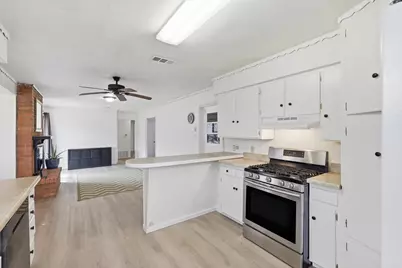 612 N 10th Street, Sanger, TX 76266 - Photo 21
