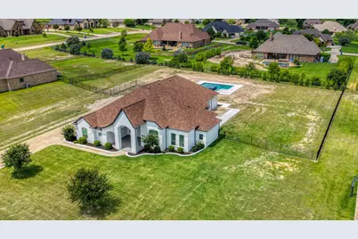 235 Bearclaw Circle, Aledo, TX 76008 - Photo 39