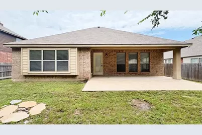 624 Vickie Street, Crowley, TX 76036 - Photo 3