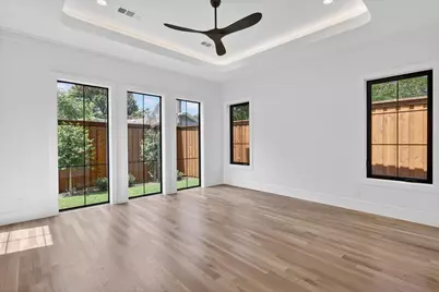 10140 Lakemere Drive, Dallas, TX 75238 - Photo 15