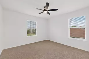 421 Chestnut Ln, DeSoto, TX 75115 - Photo 29