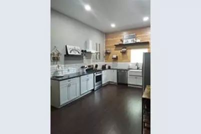 901 N 10th Street, Waco, TX 76707 - Photo 21