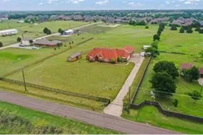 1110 Bryson Lane, Midlothian, TX 76065 - Photo 5