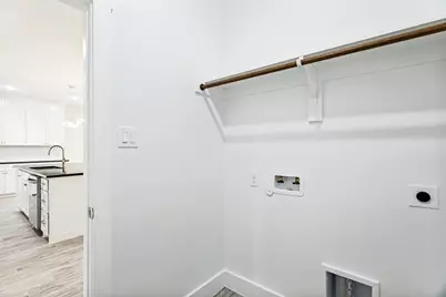 901 E Devitt Street, Fort Worth, TX 76110 - Photo 23
