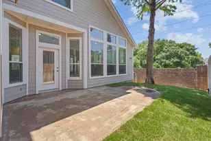 2223 Grizzly Run Ln, Euless, TX 76039 - Photo 29