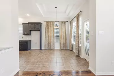 2223 Grizzly Run Lane, Euless, TX 76039 - Photo 7